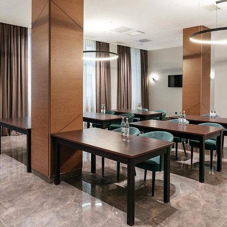 Raavah Aparthotel 阿拉木图 外观 照片