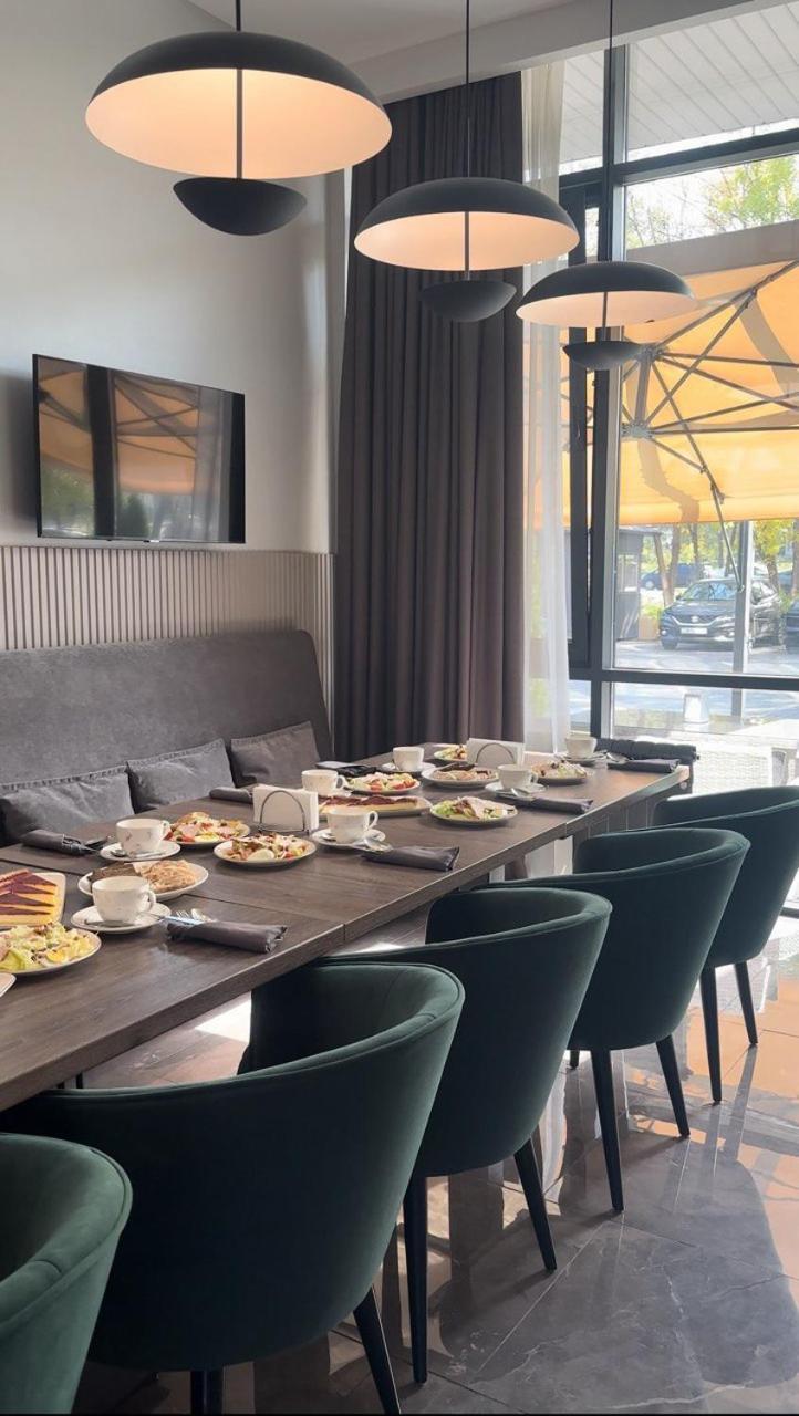 Raavah Aparthotel 阿拉木图 外观 照片