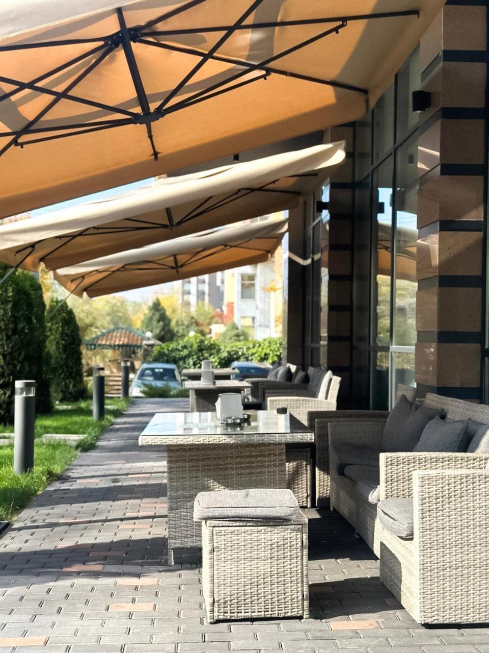 Raavah Aparthotel 阿拉木图 外观 照片